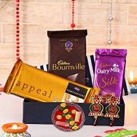 Tikka Holder with Chocolates and Wall Decorative